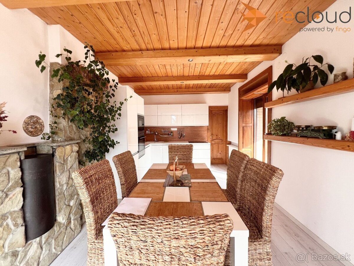 Štýlový rodinný dom v Prievidzi na PREDAJ