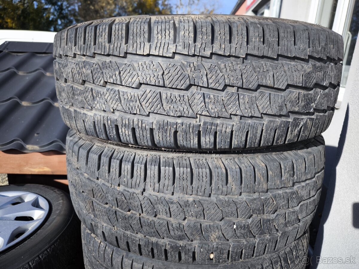 235/65 R16C 2ks dodavkové zimné 6,5mm