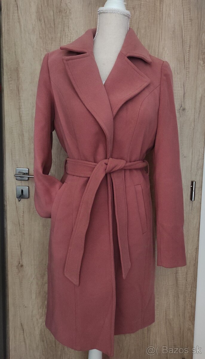 Vero Moda elegantný dámsky kabát
