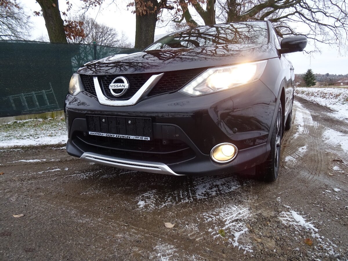 Nissan Qashqai 1,5 dCi 81kW spořeba 5,1L/100km pěkná výbava