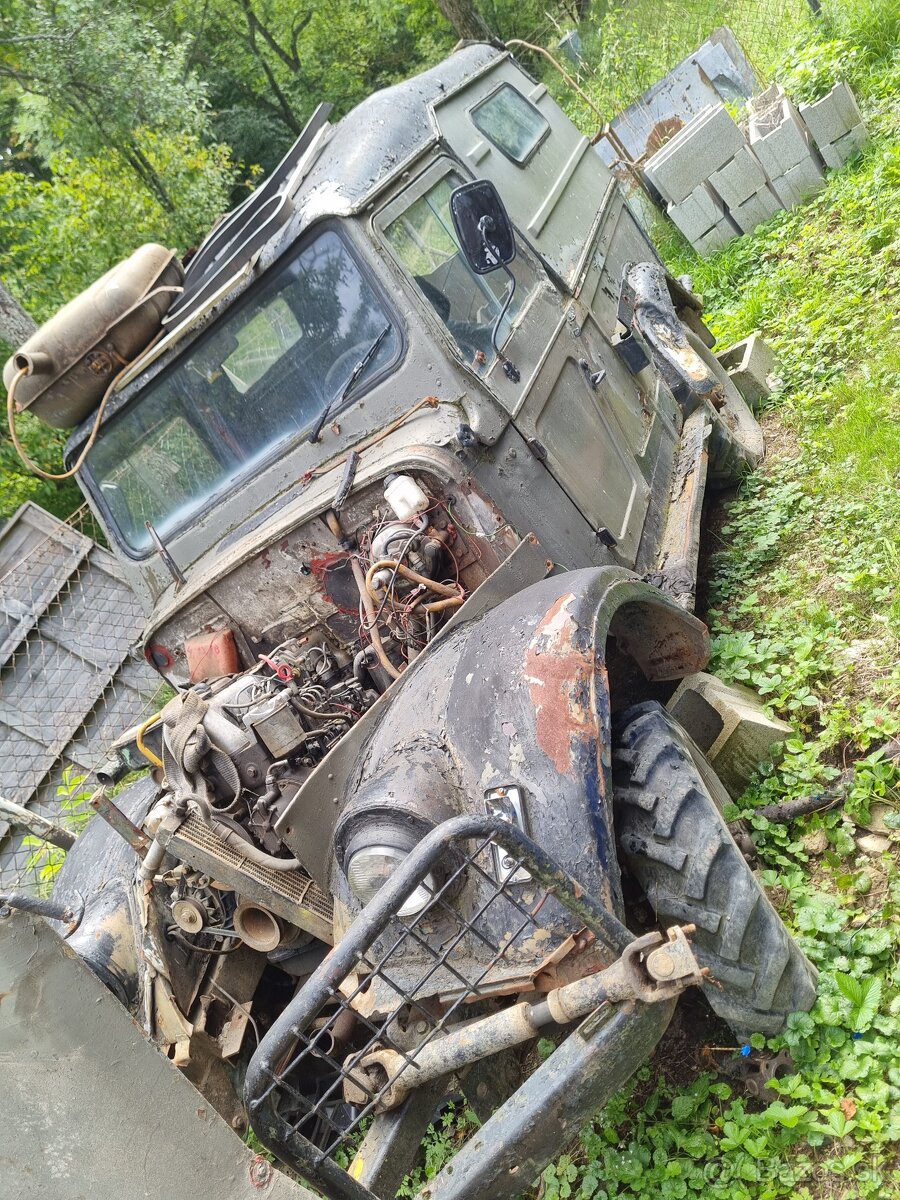 Predám Aro M461