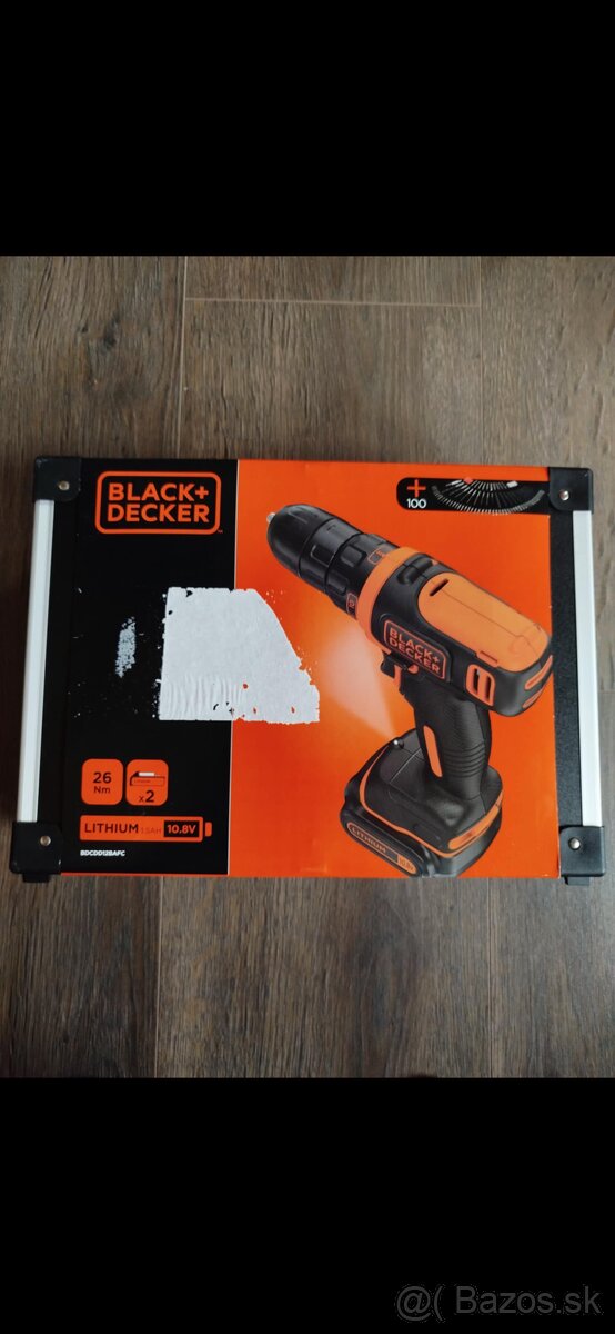 Aku-vrtacka black&decker