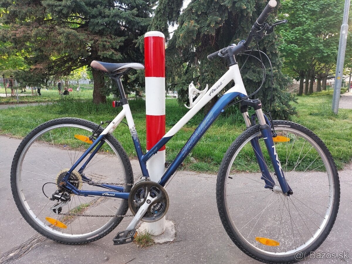 2x Dámsky 28" Specialized 199 , 26" Vertec 99. Pekné, Málo