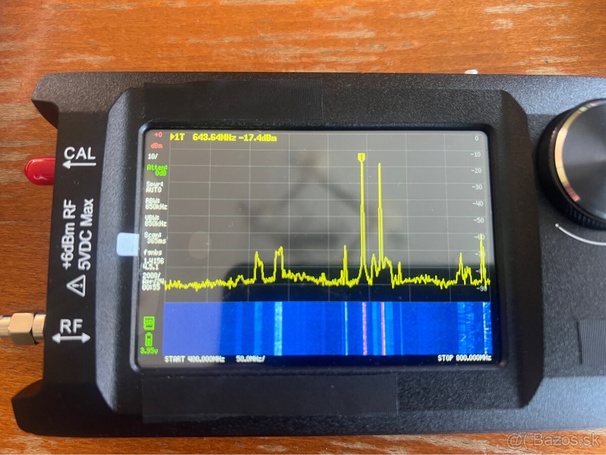 Predám spektrálny analyzér radiového signálu.
