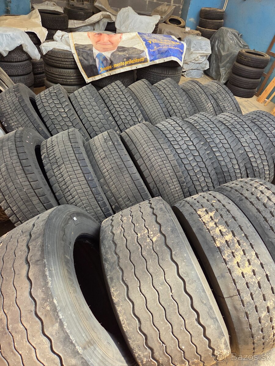 295/60 R22,5 mega zaberove Sava Continental