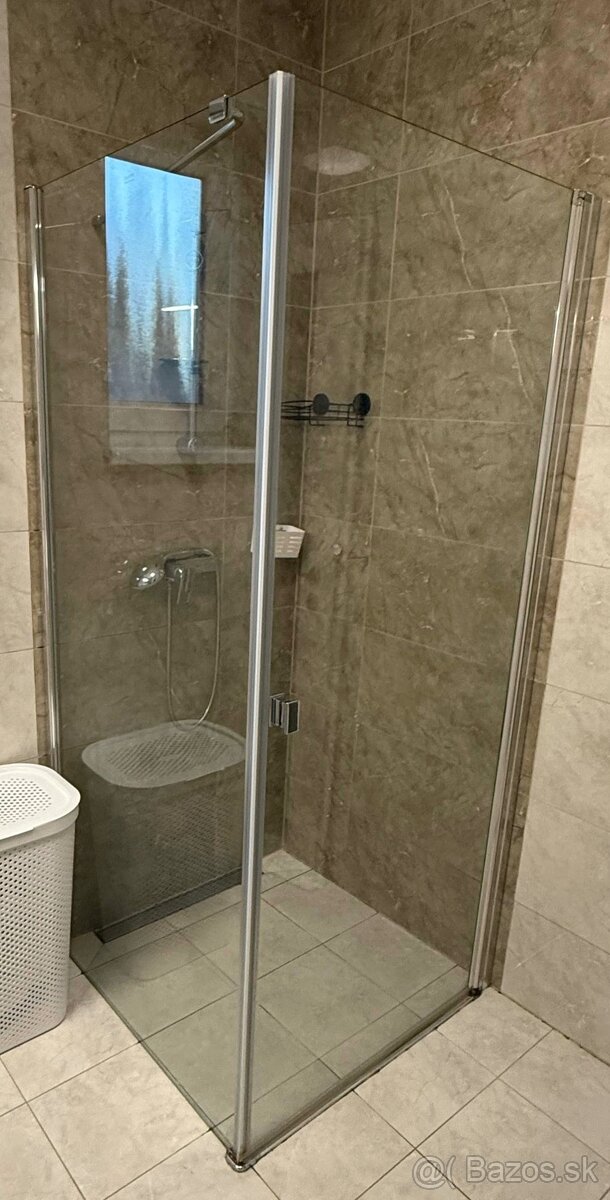 Sprchový kút + 2x umývadlo s bateriami
