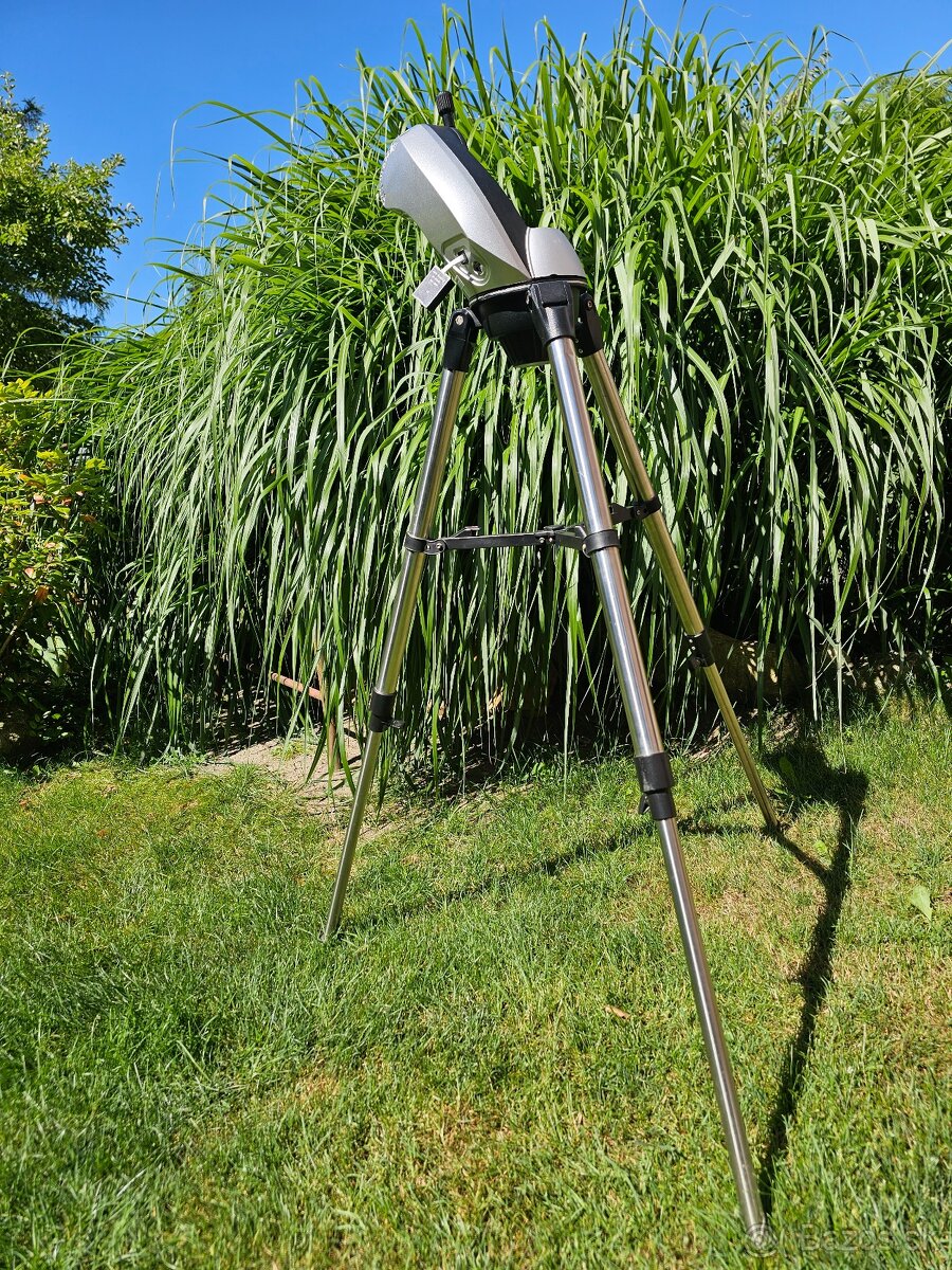 Newton 114/500 s motorovou Auto-Tracking montážou + Wi-Fi