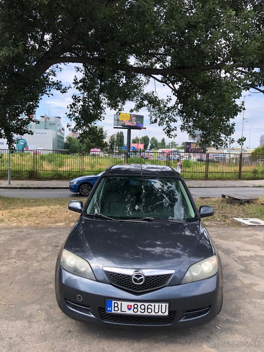 Mazda 2