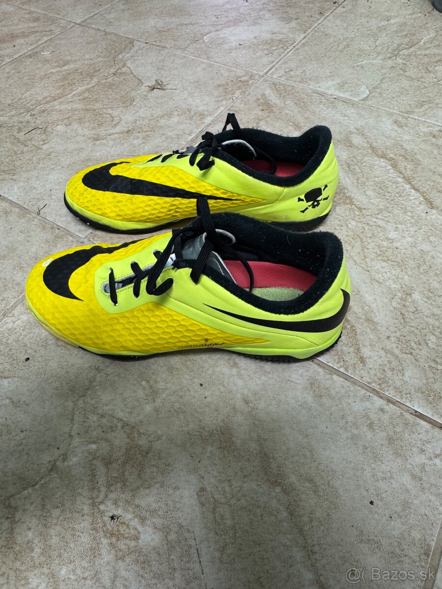 Nike Hypervenom