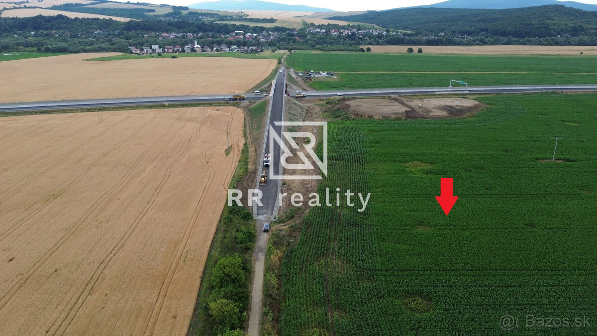Na predaj investičný pozemok Košice - Krásna 1901m2 (20€/m2)