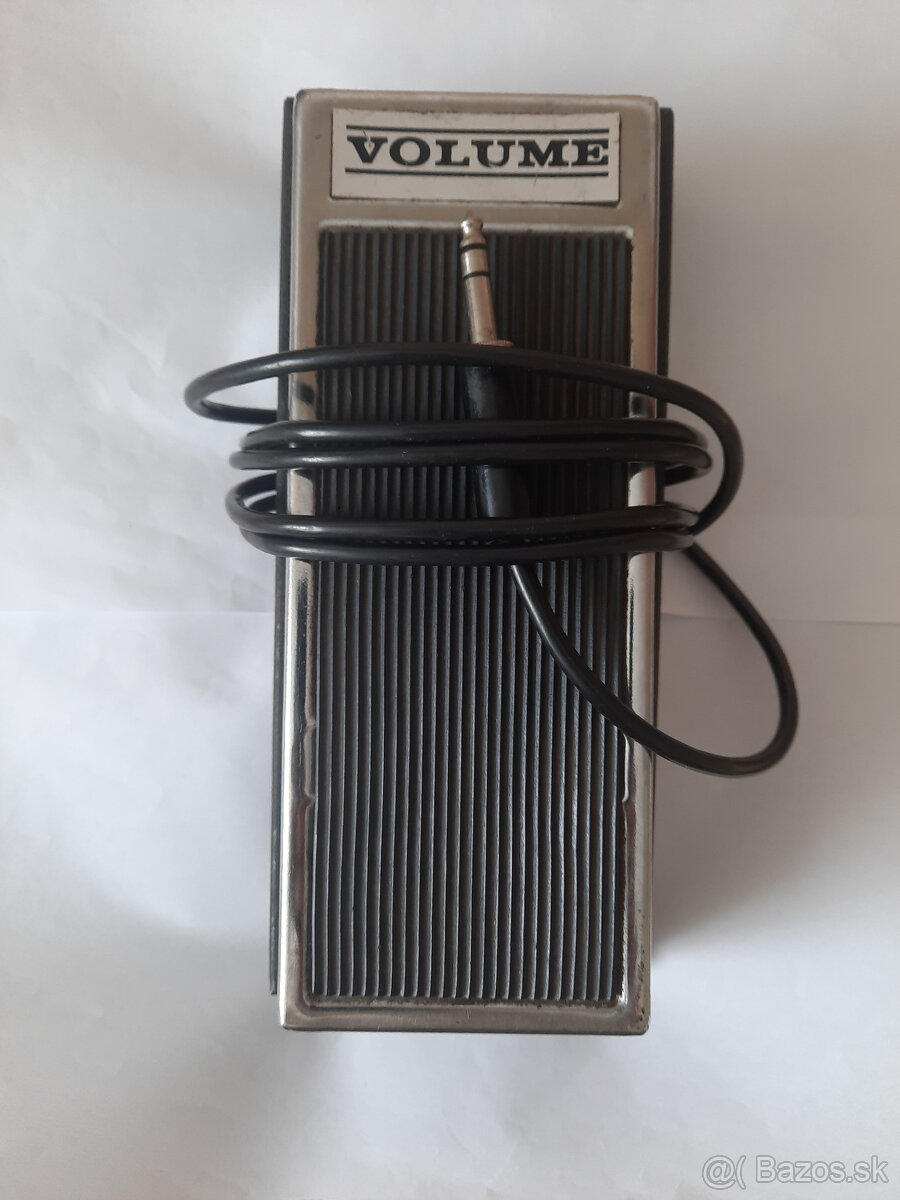 Volume pedal