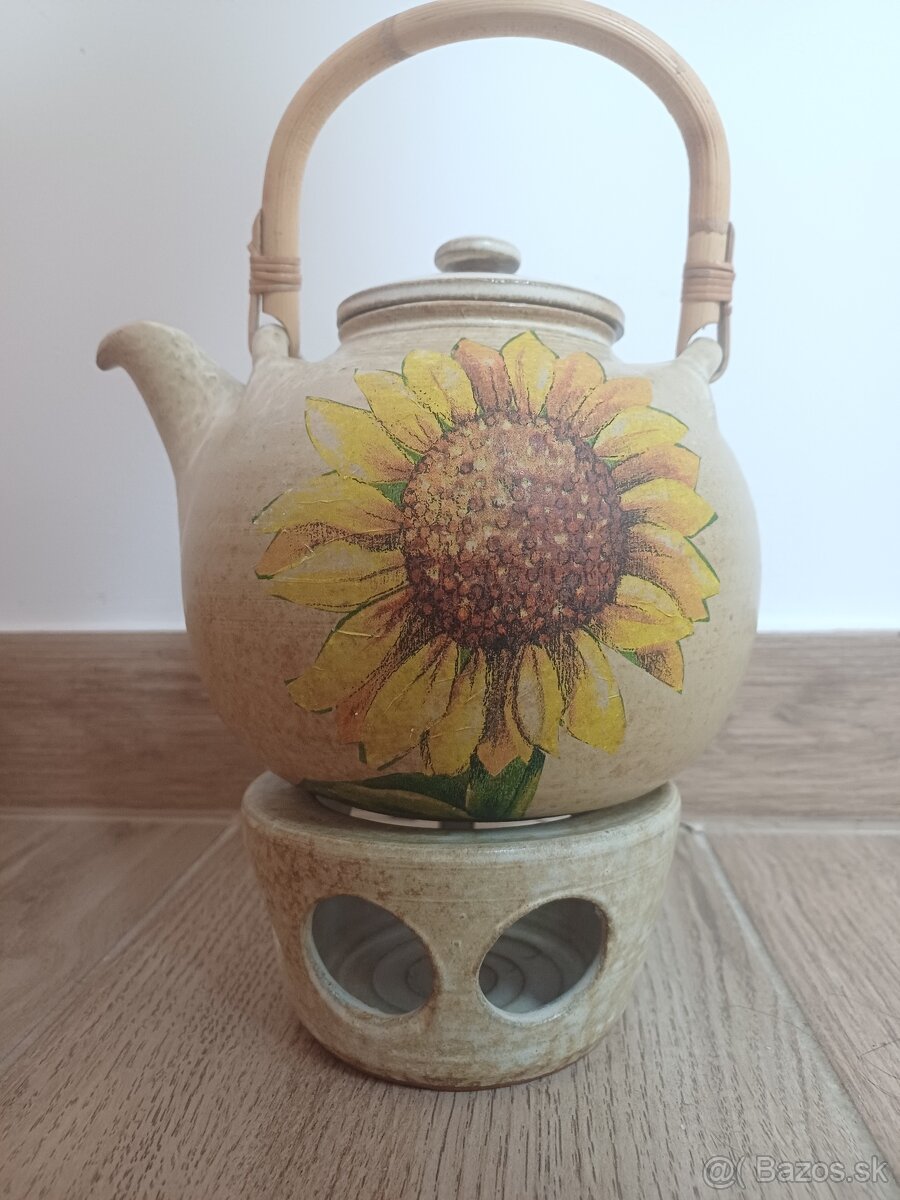 Keramický čajník Vintage Studio Pottery s podstavcom na svie