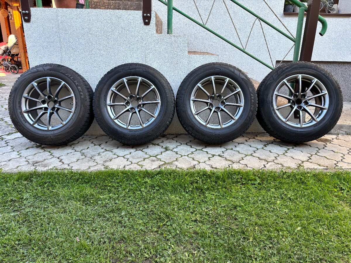 Zimné gumy s diskami 235/65 R17