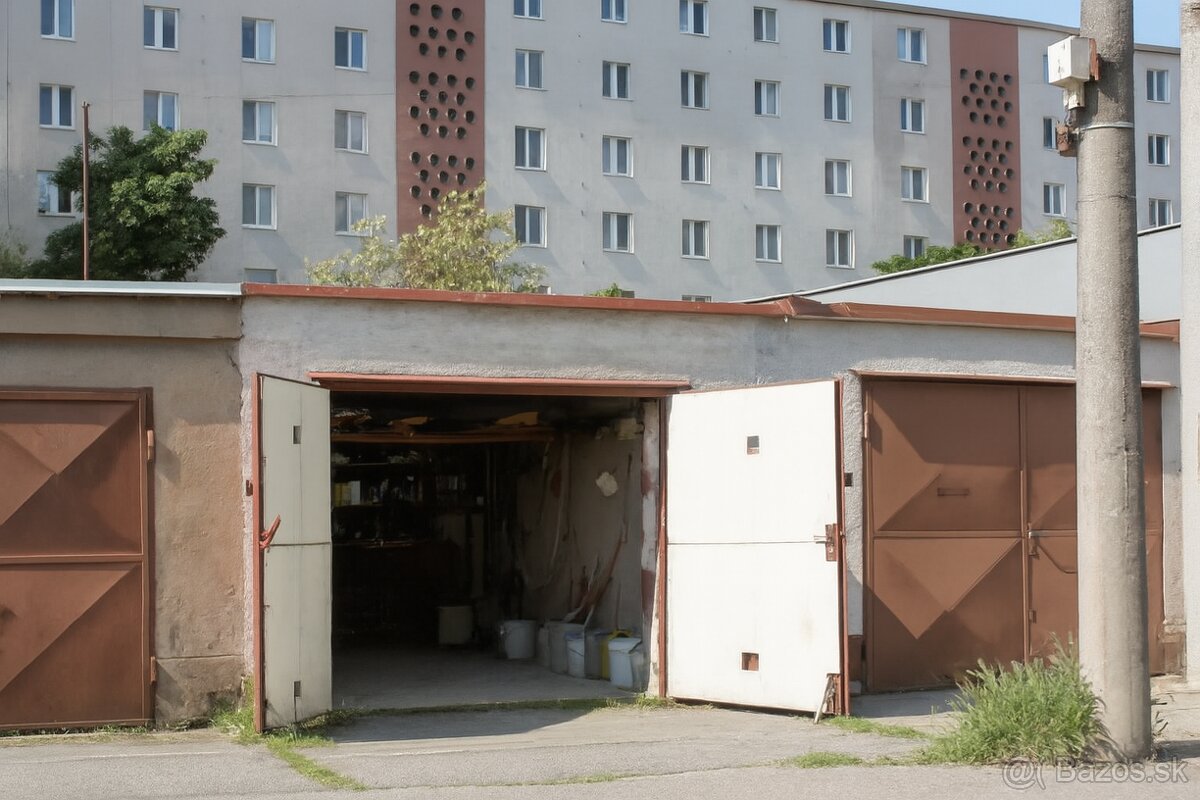 Garáž na predaj - ul. Varšavská, Bratislava III