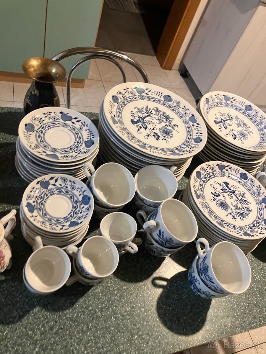 Predám porcelán cibulak pre 6 ľudí