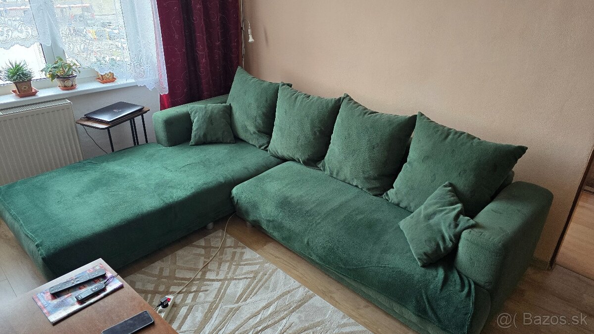 Rohová sedacia súprava.