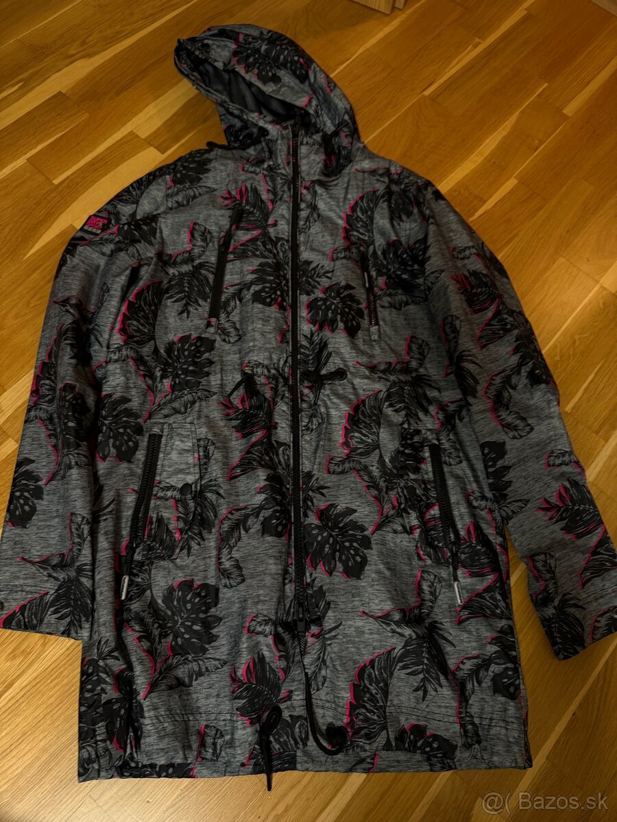 Nepremokavana bunda SuperDry