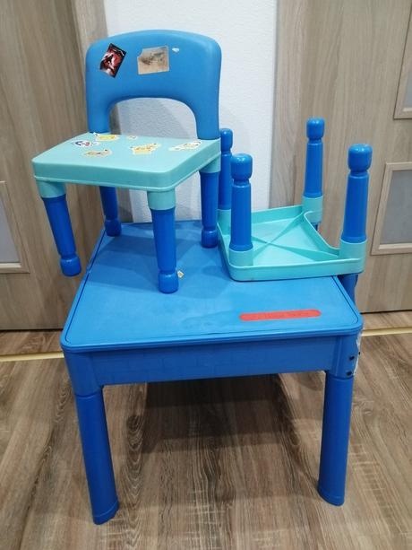 Detský Lego stôl a stoličky