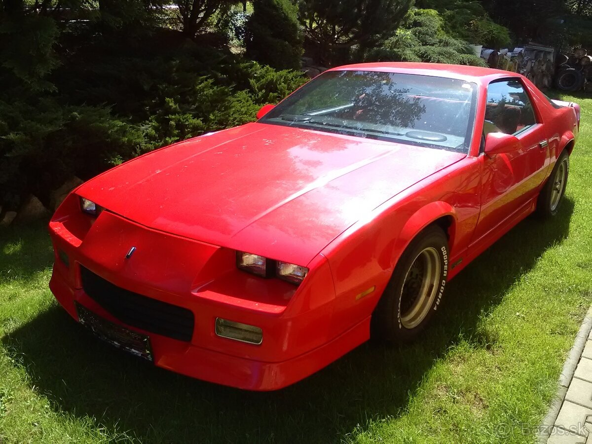 Prodam 2x Chevrolet Camaro Rv.1988 V6 2,8i