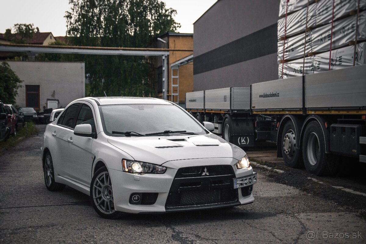 Mitsubishi Lancer Evo X