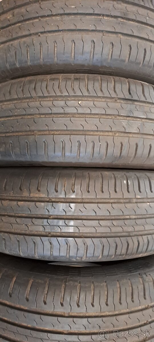 Predám 4ks slušné letné 195/65r15-91H Continental