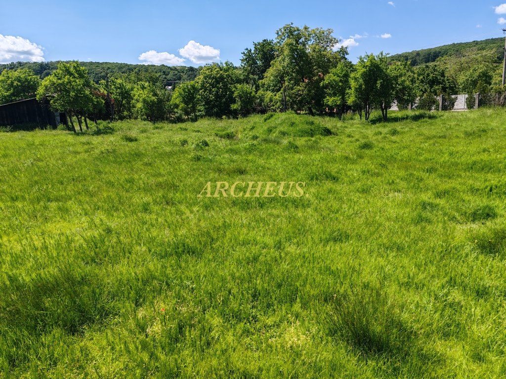 Stavebný pozemok Ardanovce - Topoľčany