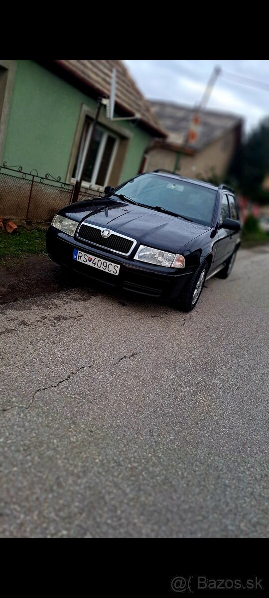 Skoda Octavia 1 Laurent klement