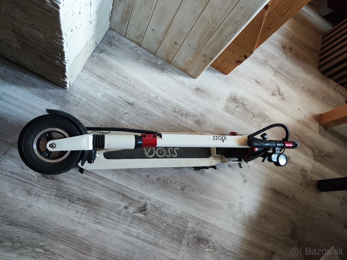 Predám kolobežky Kugoo G2 Pro a City boss