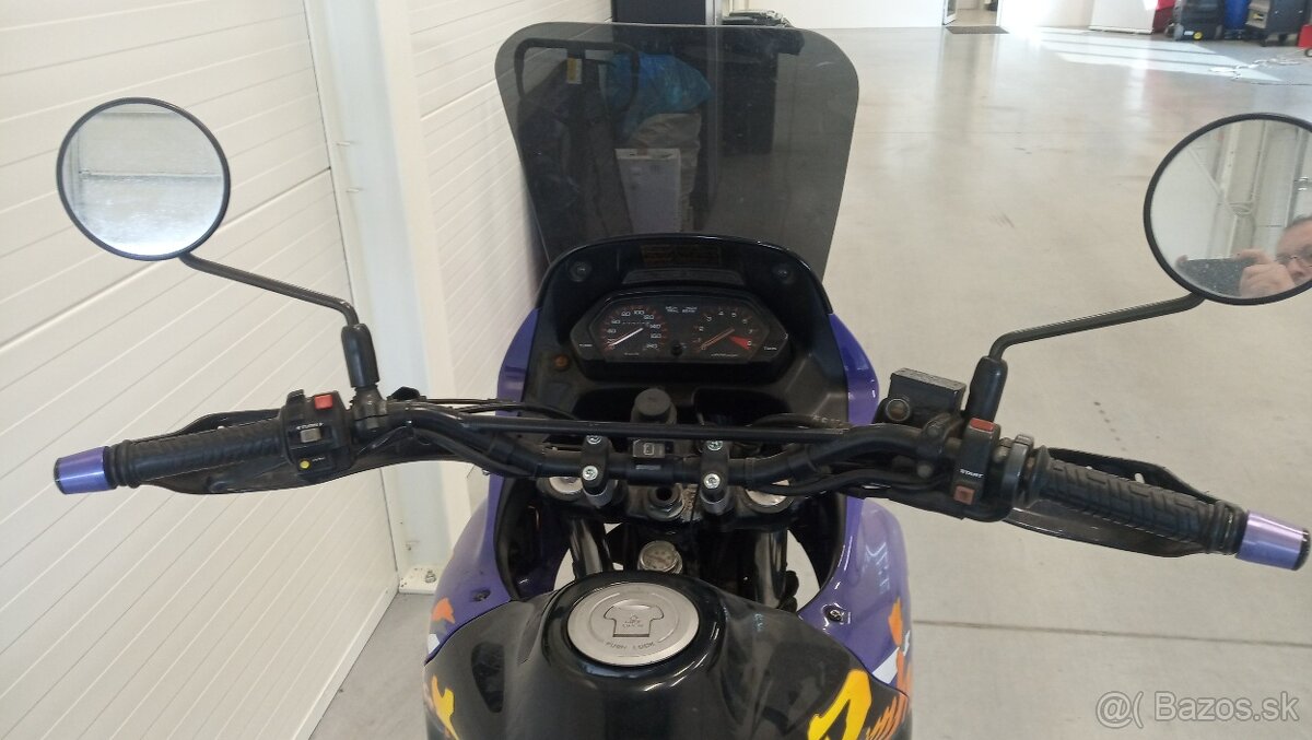 HONDA NX 500 Dominator