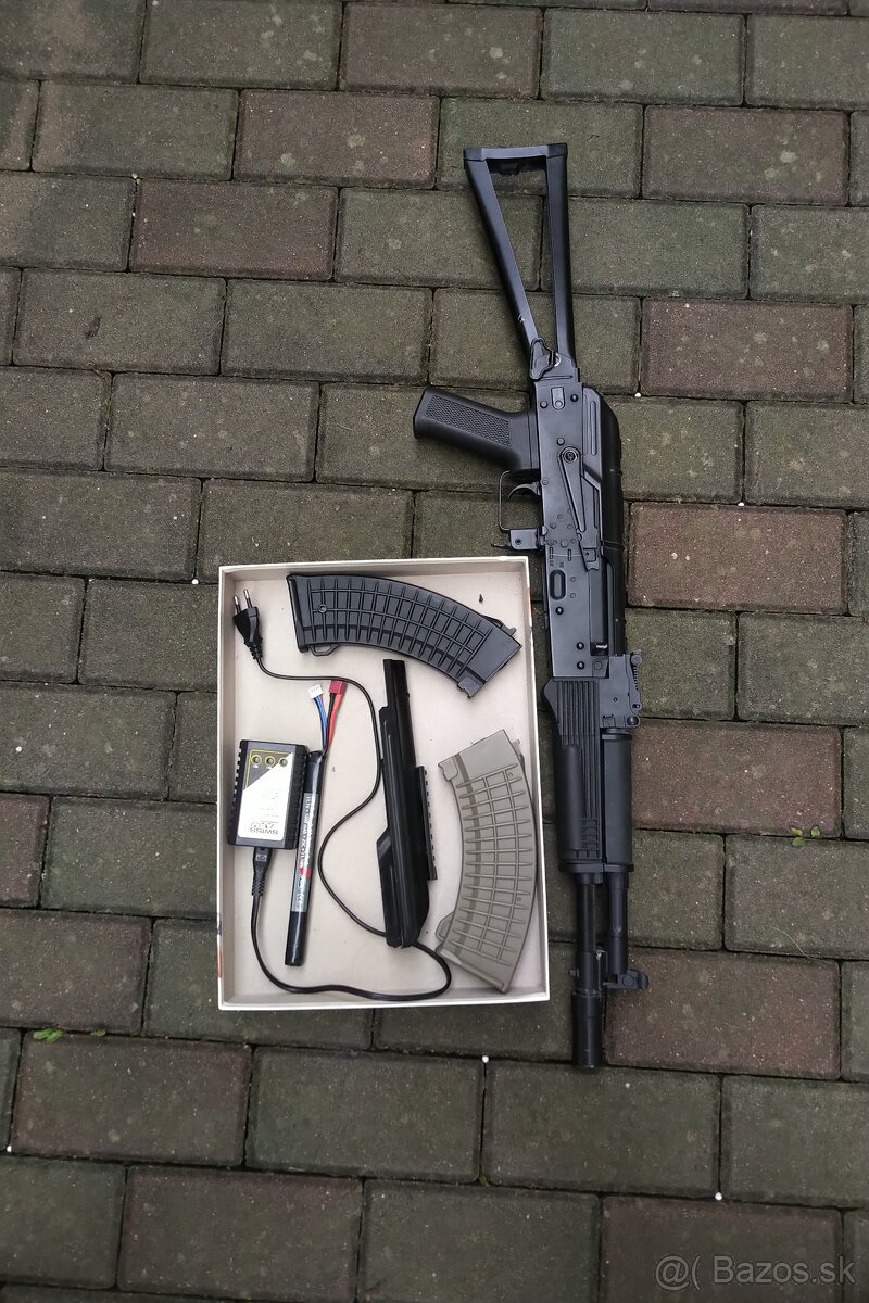CYMA  AK-74 Blue Edition+ batéria+nabýjačka+2 zásobníky