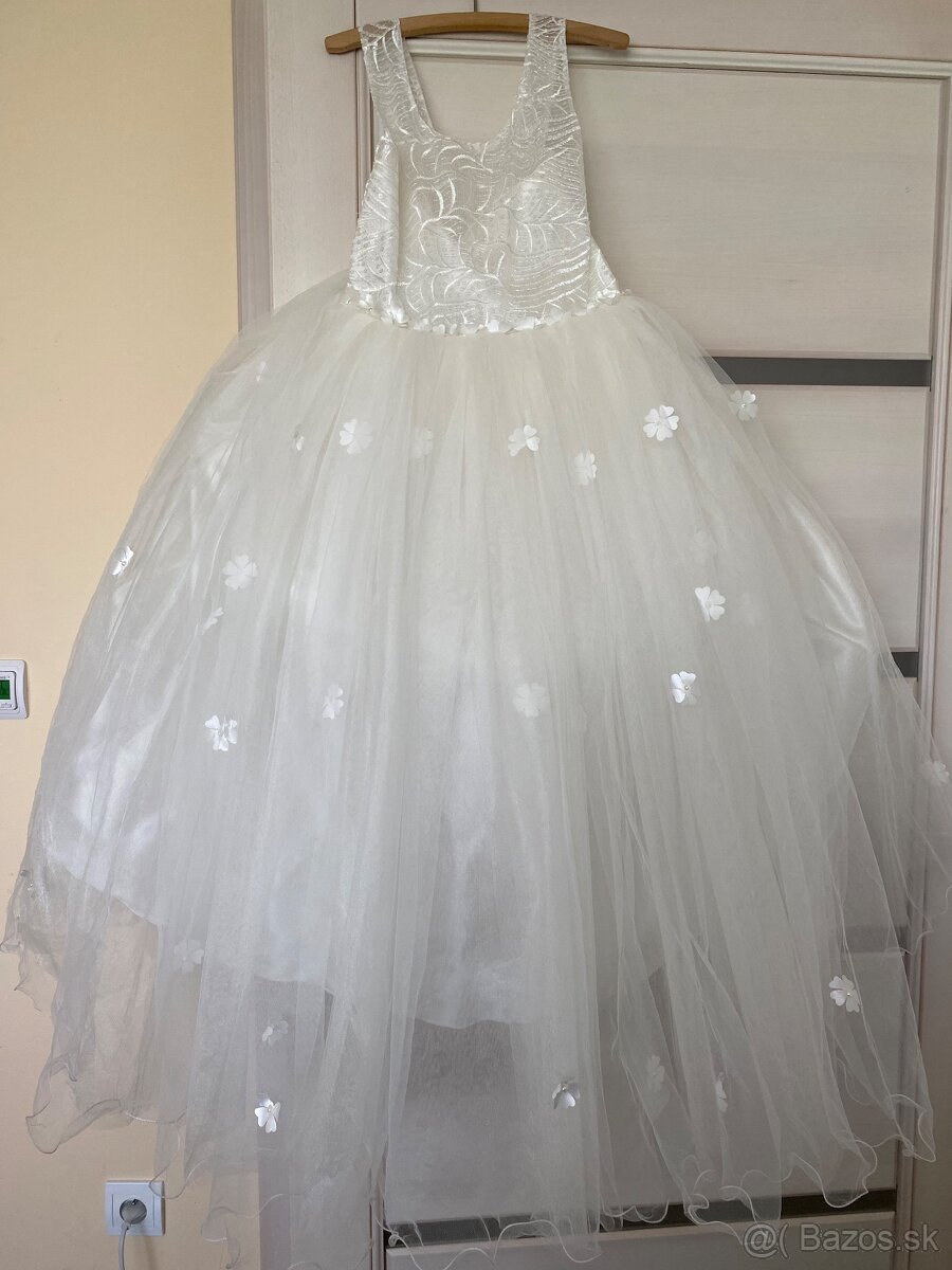 Šaty na 1.sv.prijímanie, družičkovské šaty