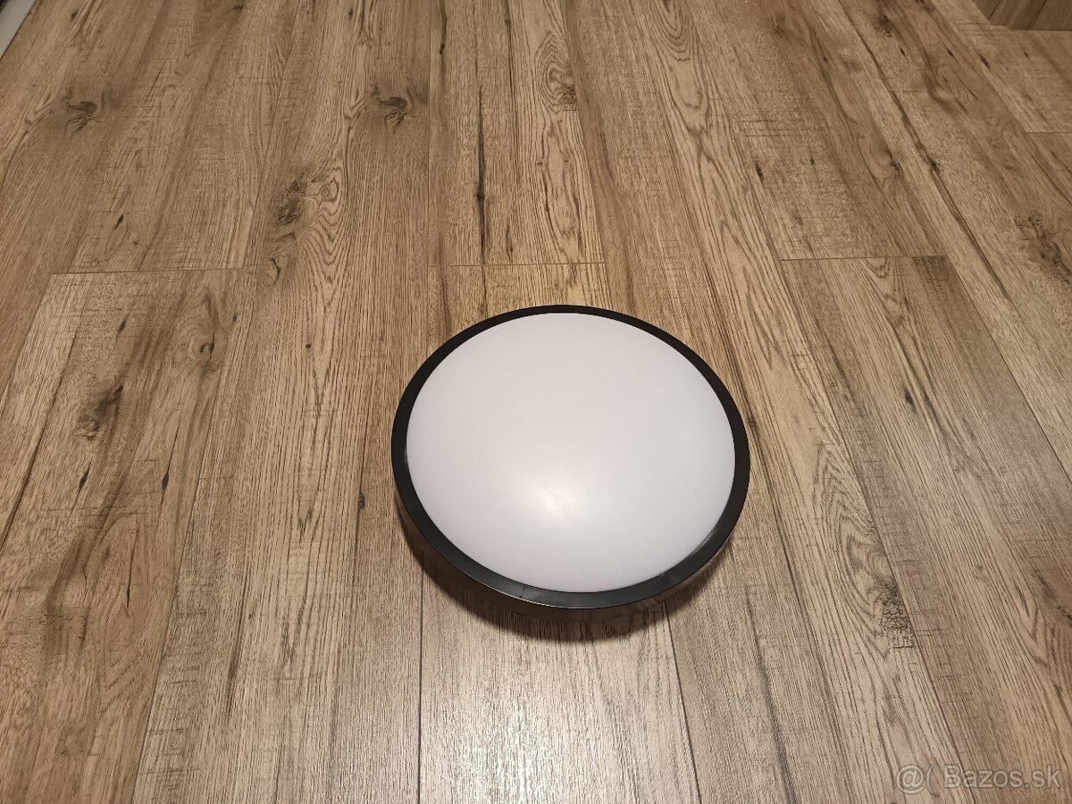 Stropné svetlo E27 nové 2ks