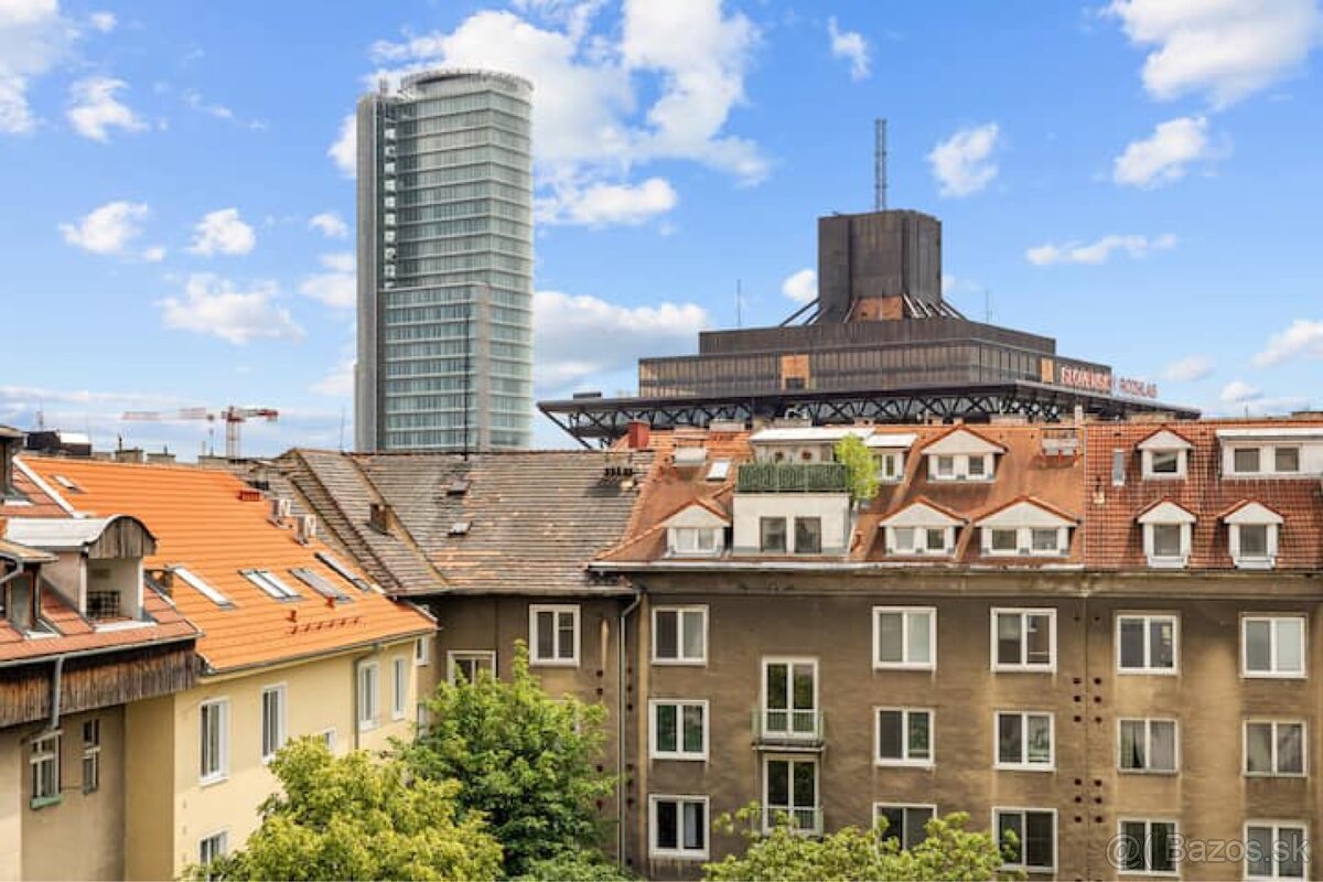 Prenájom 4-izbového bytu v centre Bratislavy – Šancová ulica