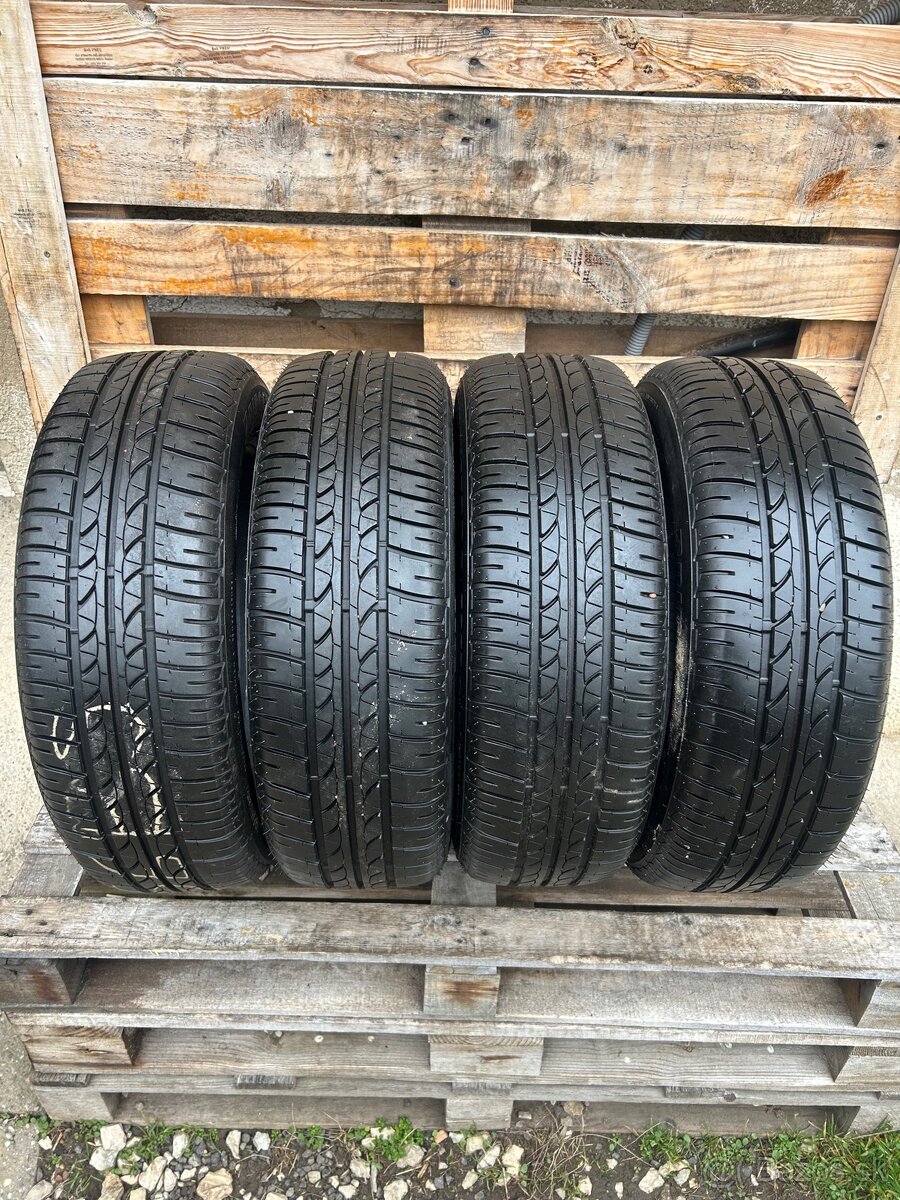 Bridgestone 185/60/15”(rapid,fabia)