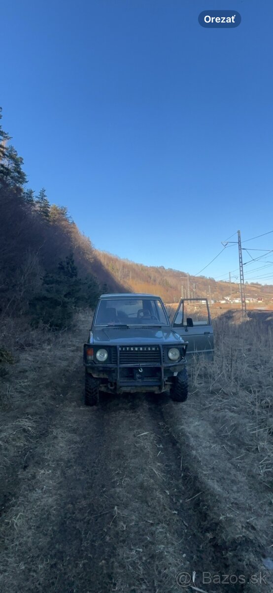 Predám pajero 1 2.6benzin