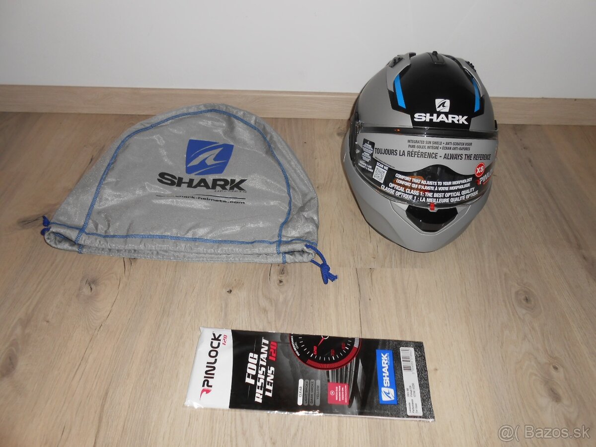 Predam krasnu novu moto prilbu znacky SHARK EVO GT SEAN