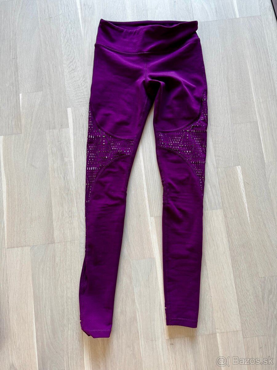 Legíny ALO Yoga