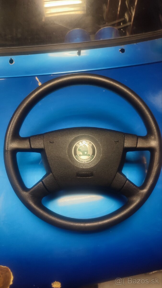 Fabia volant