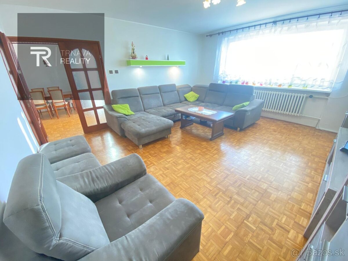 Cena dohodou. Veľký 6 izbový rodinný dom, pozemok 1021 m2, P