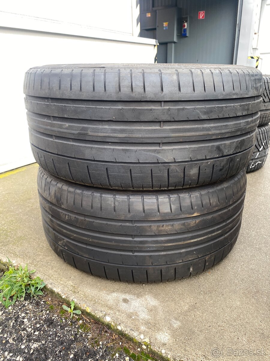 Pneu Pirelli 235/40 R18