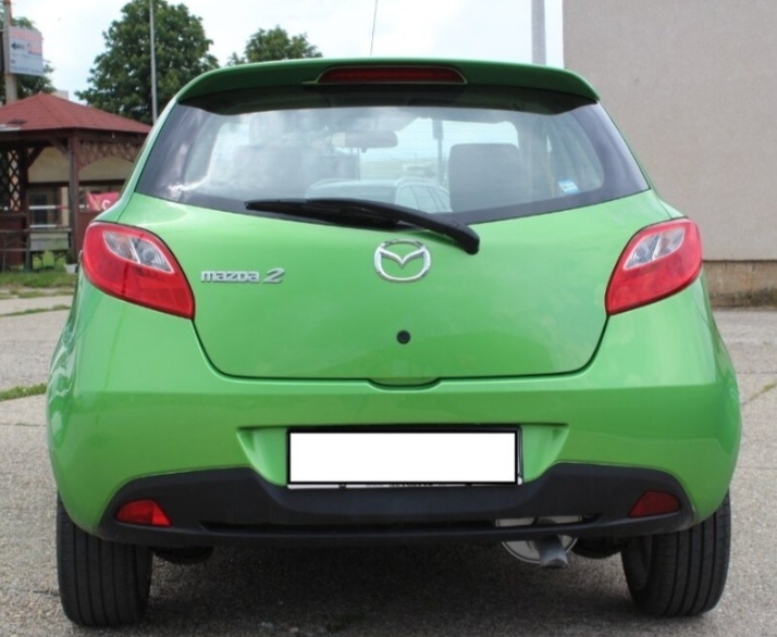 Mazda 2 zadný kufor