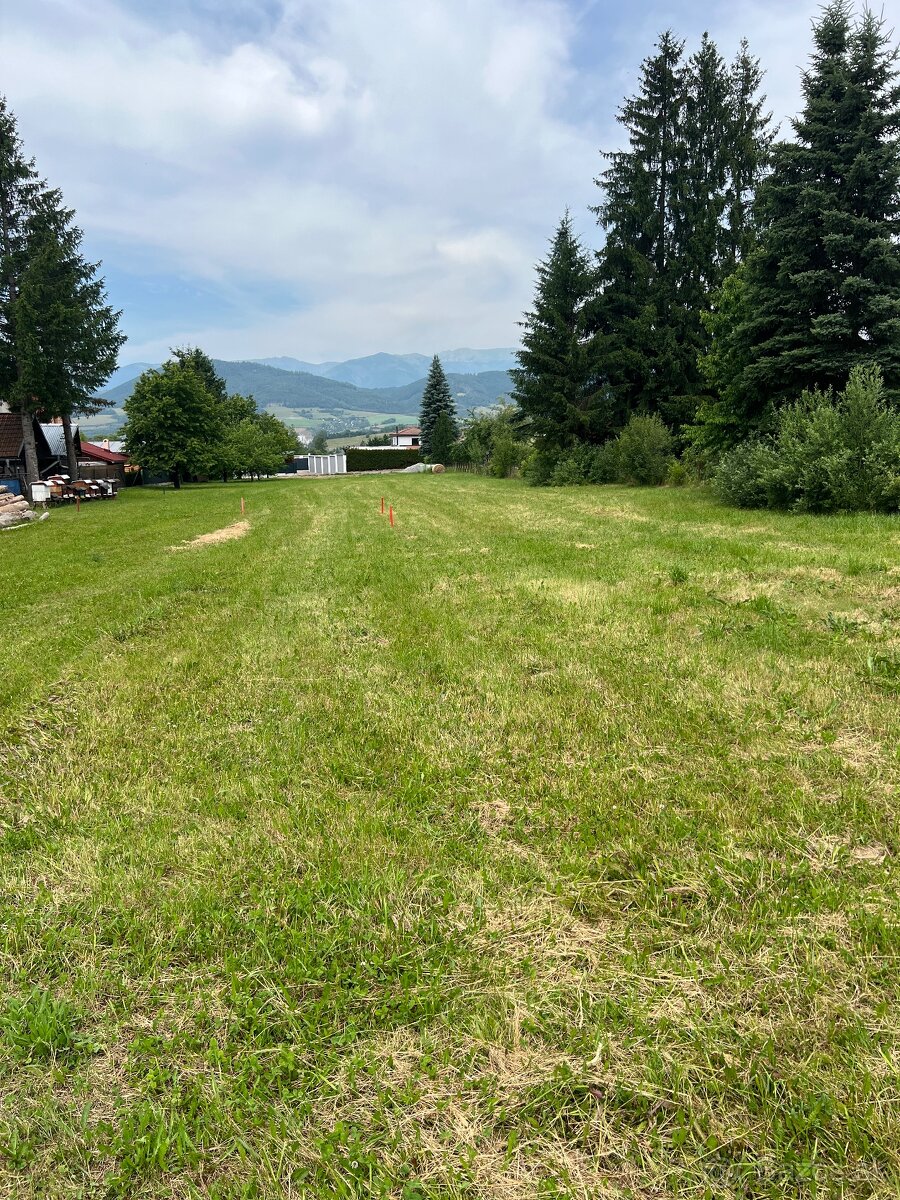Na predaj úžasné parcely v Brezne s výhľadom na N.Tatry