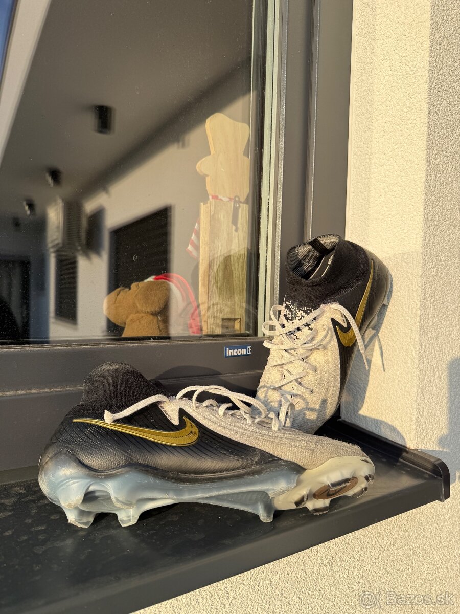 Kopačky Nike Phantom