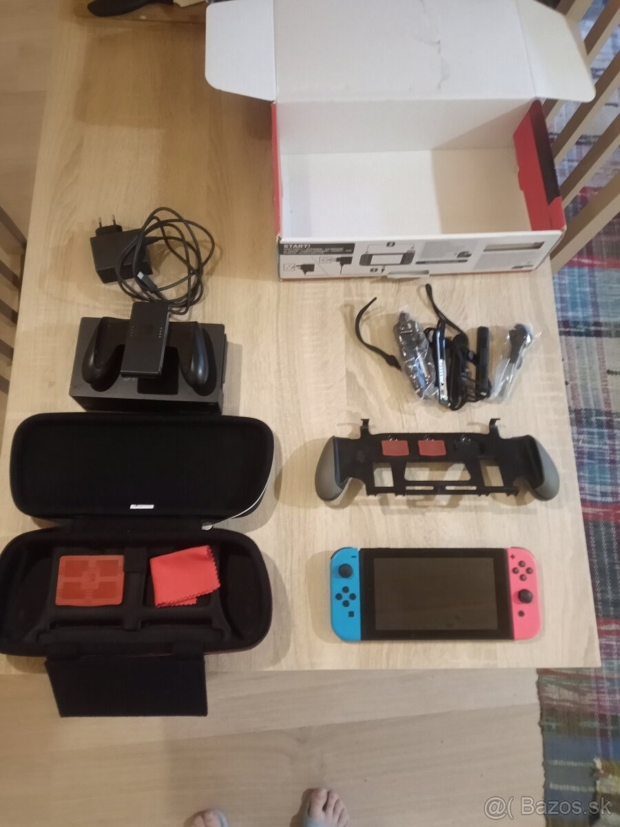 Nintendo Switch 1 + 24 hier