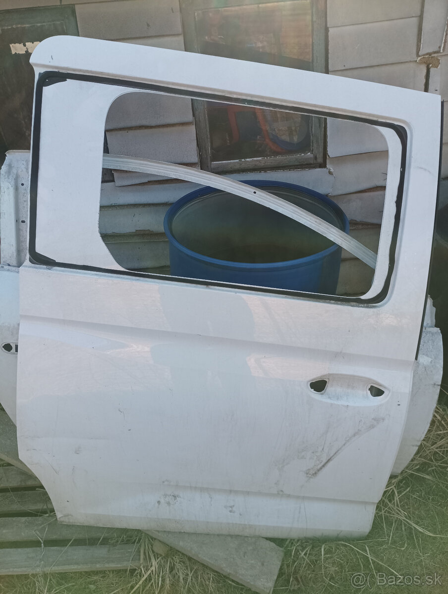 VW caddy 2K7 zadní dveře