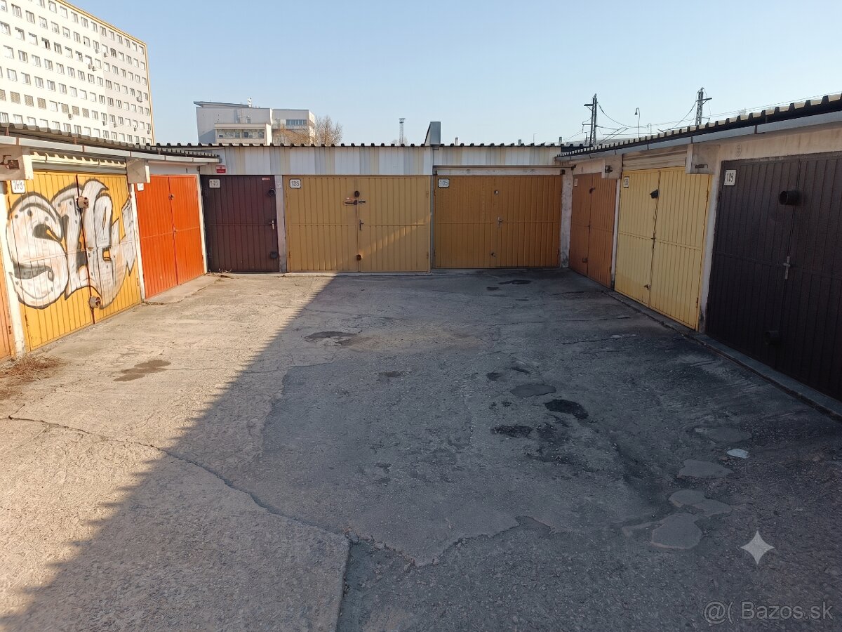 Garage Košice - South, Jantárová street, near the paddock