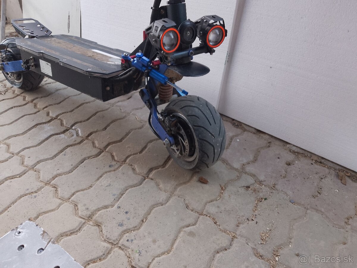 Elektro.kolobezka 6000w