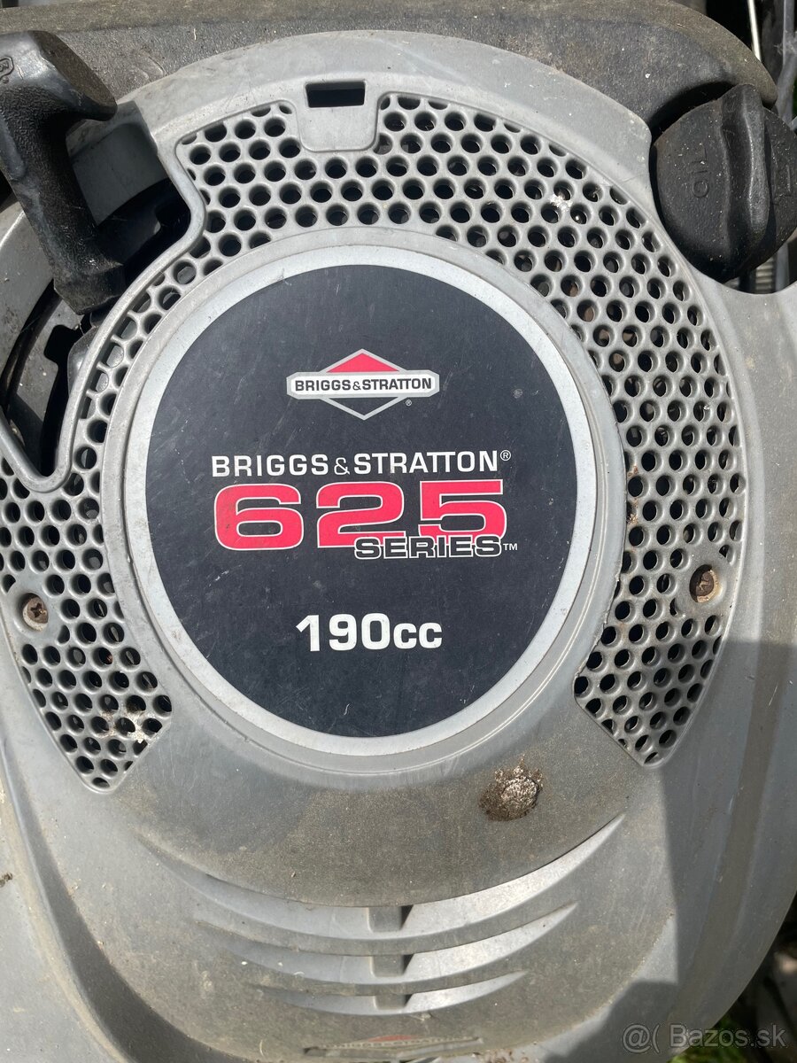 Motor na kosačku Briggs Stratton