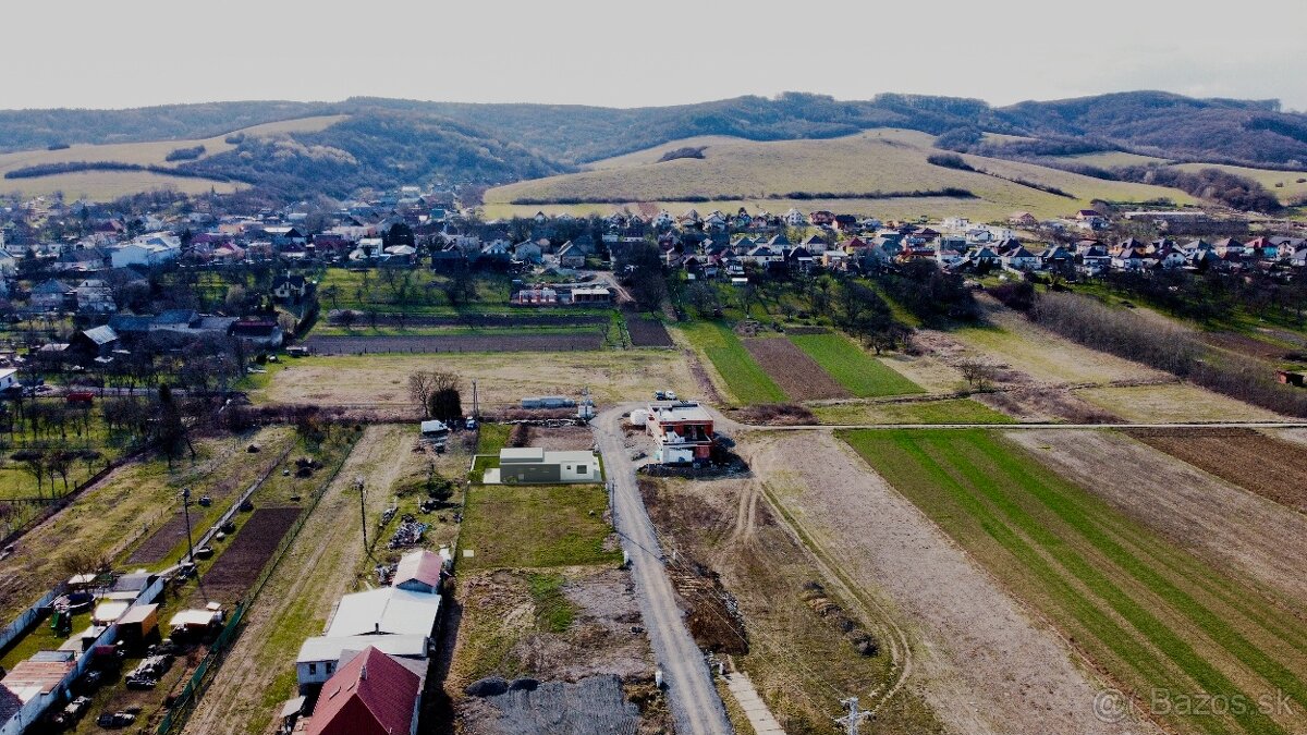 NA PREDAJ – NOVOSTAVBA RODINNÝ DOM KOŠICE OKOLIE