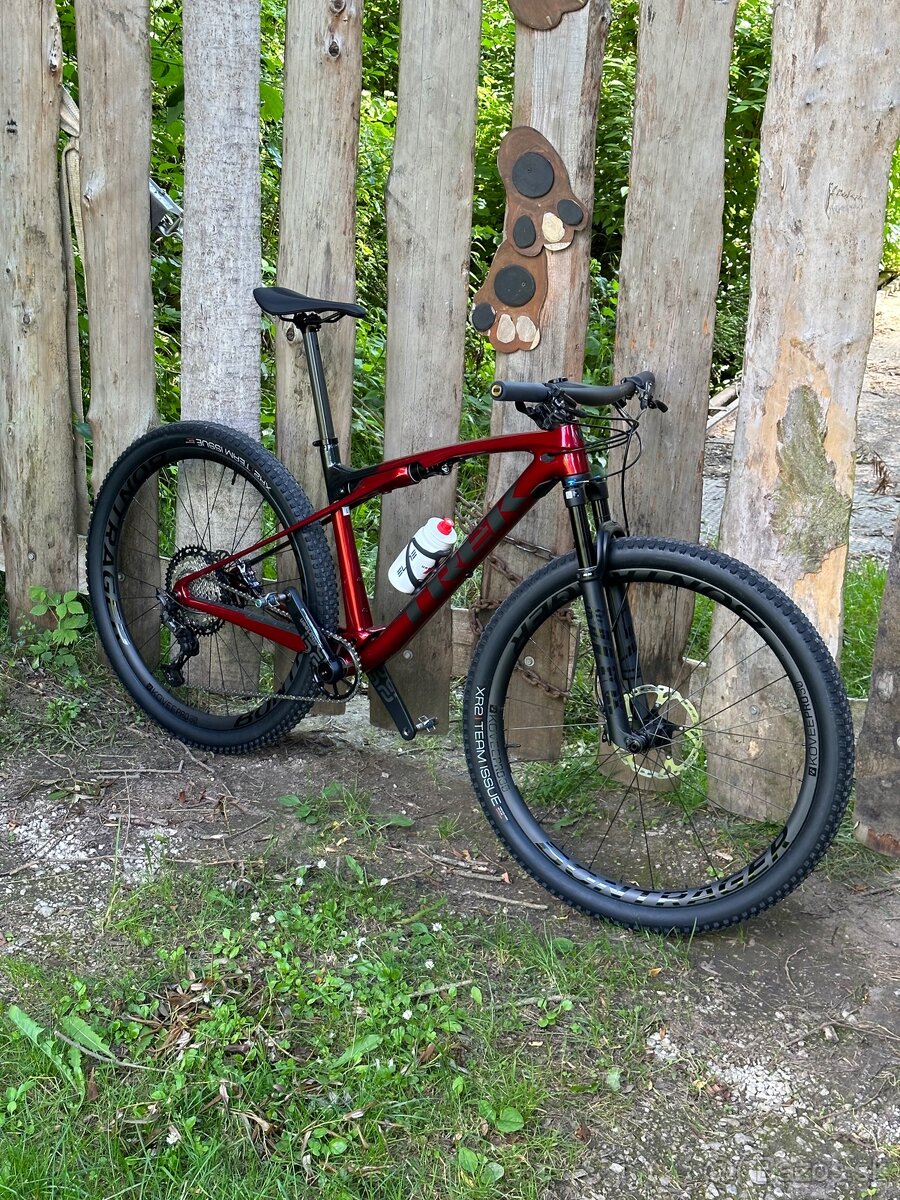 Predám Trek Supercaliber 9,8; 2023, veľkosť L.
